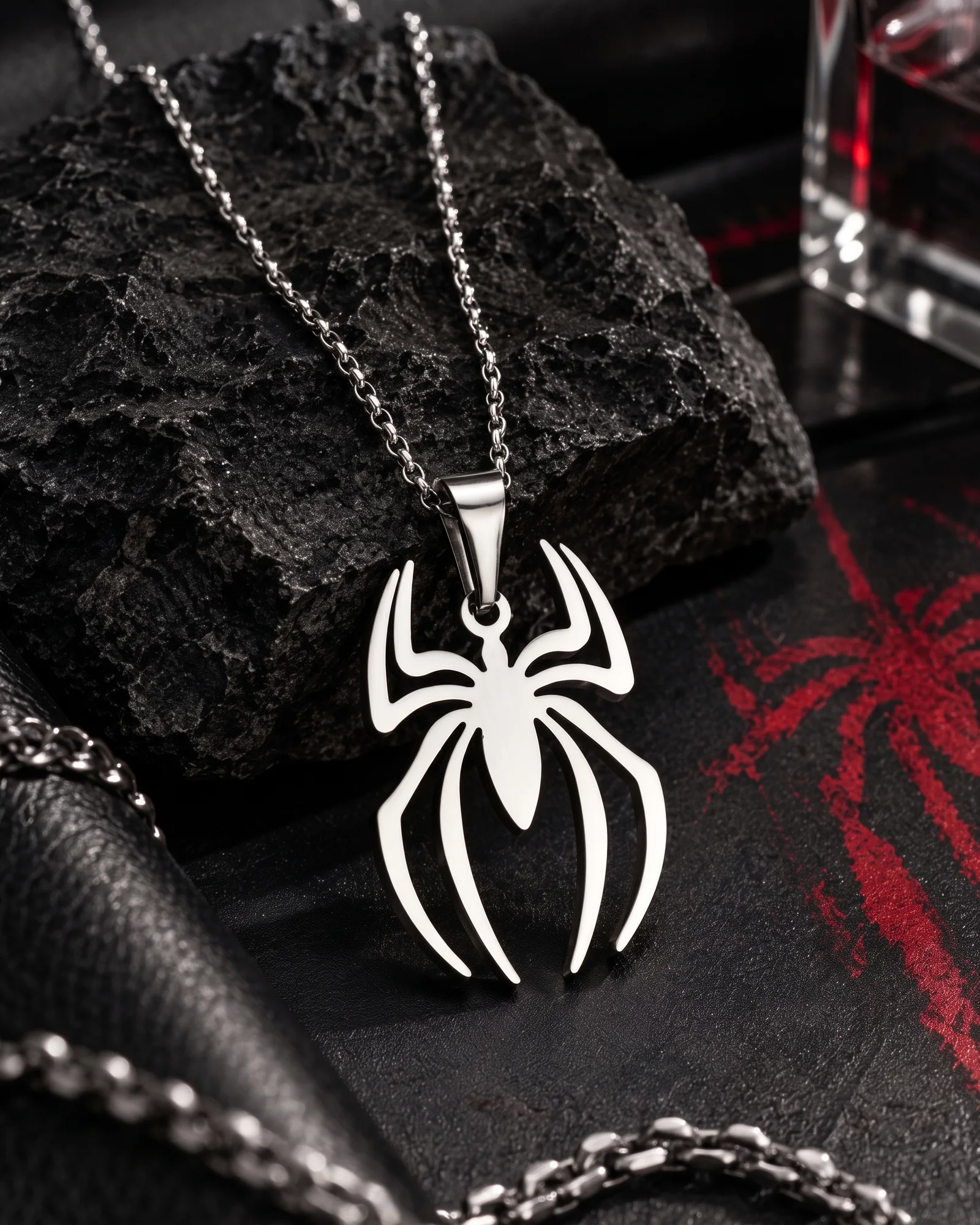 Collares anime y alternativos